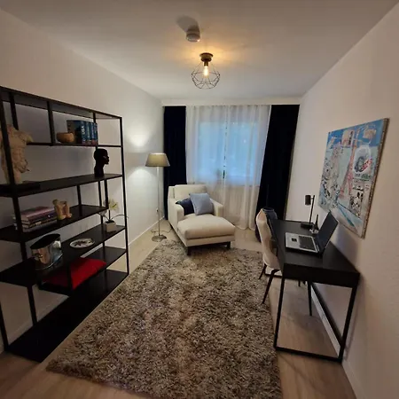 Apartment Zentral Nord 3 *